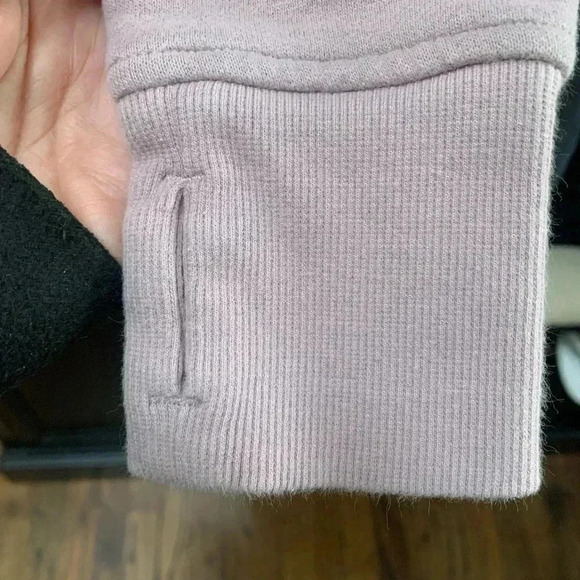 Lululemon on Woman’s Jacket size 4 - Picture 7 of 10